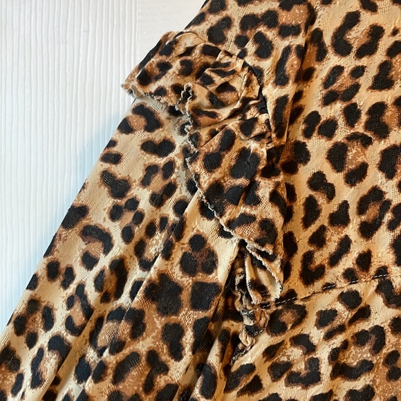 Jessica Simpson Animal Print Blouse - Picture 4 of 7